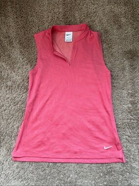 Nike Women’s Coral Sleeveless V-Neck Athletic Tank